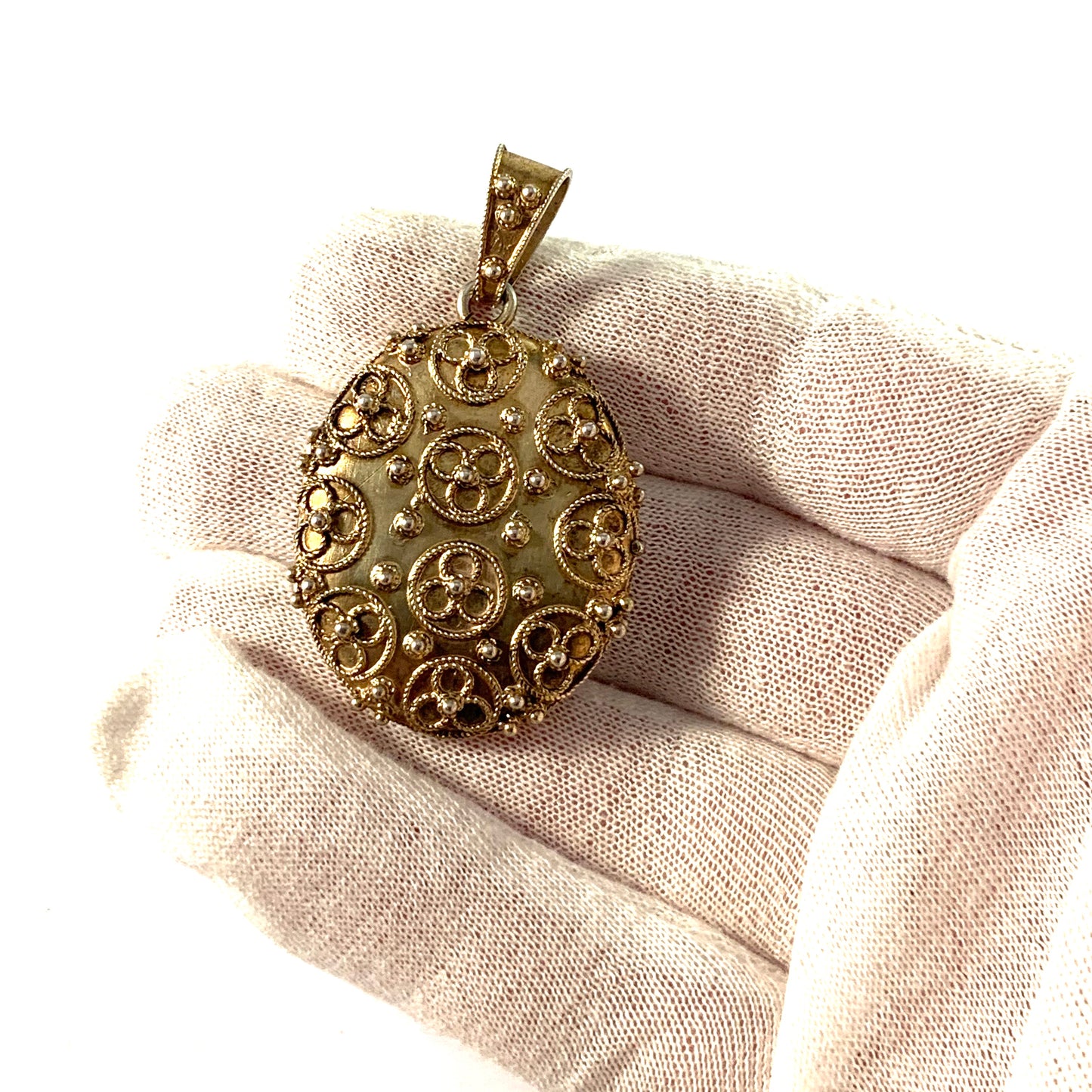 CG Hallberg, Stockholm 1884. Antique Victorian Solid Silver Locket Pendant.