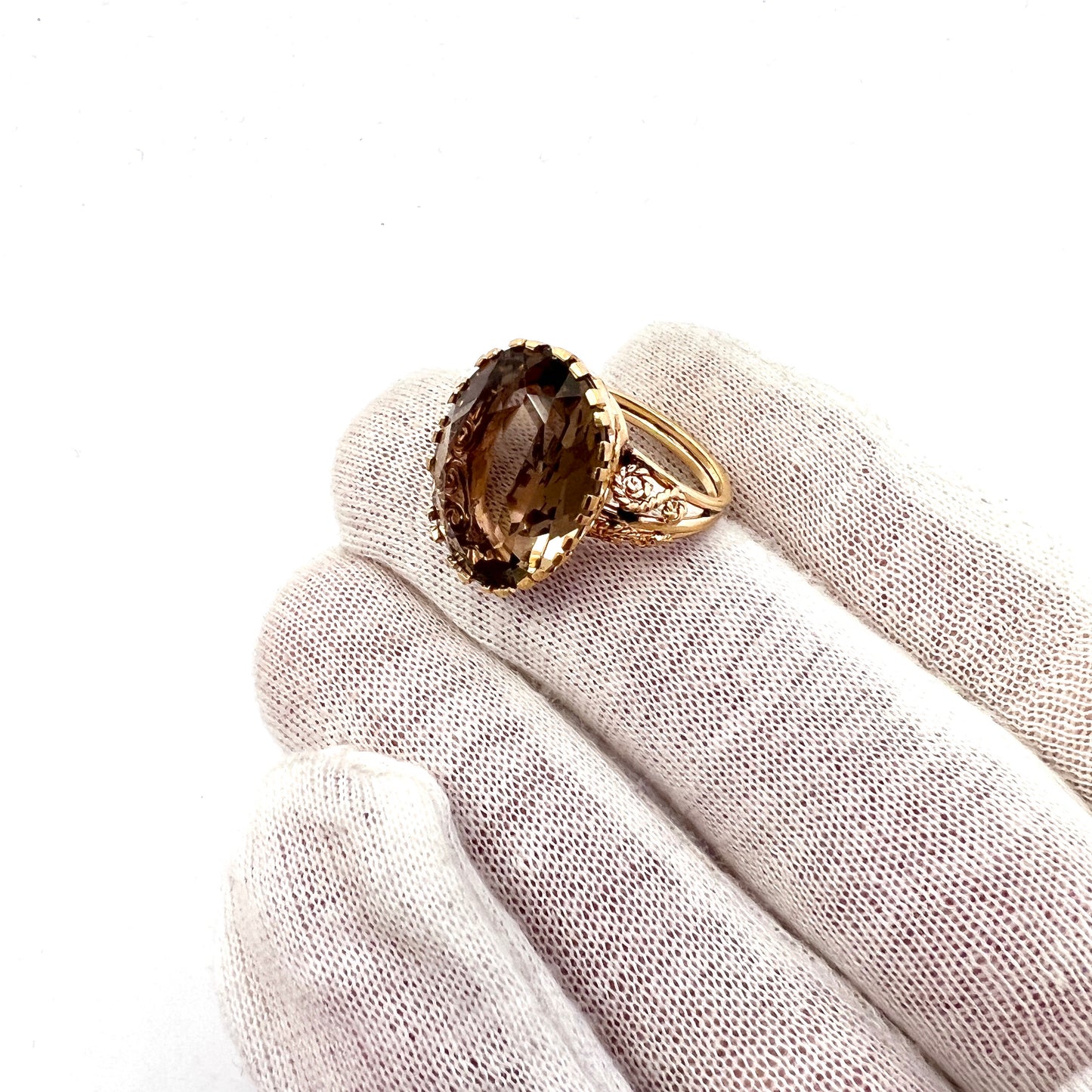 Eastern Mediterranean 1960-70s, 18k Gold Smoky Topaz Ring.