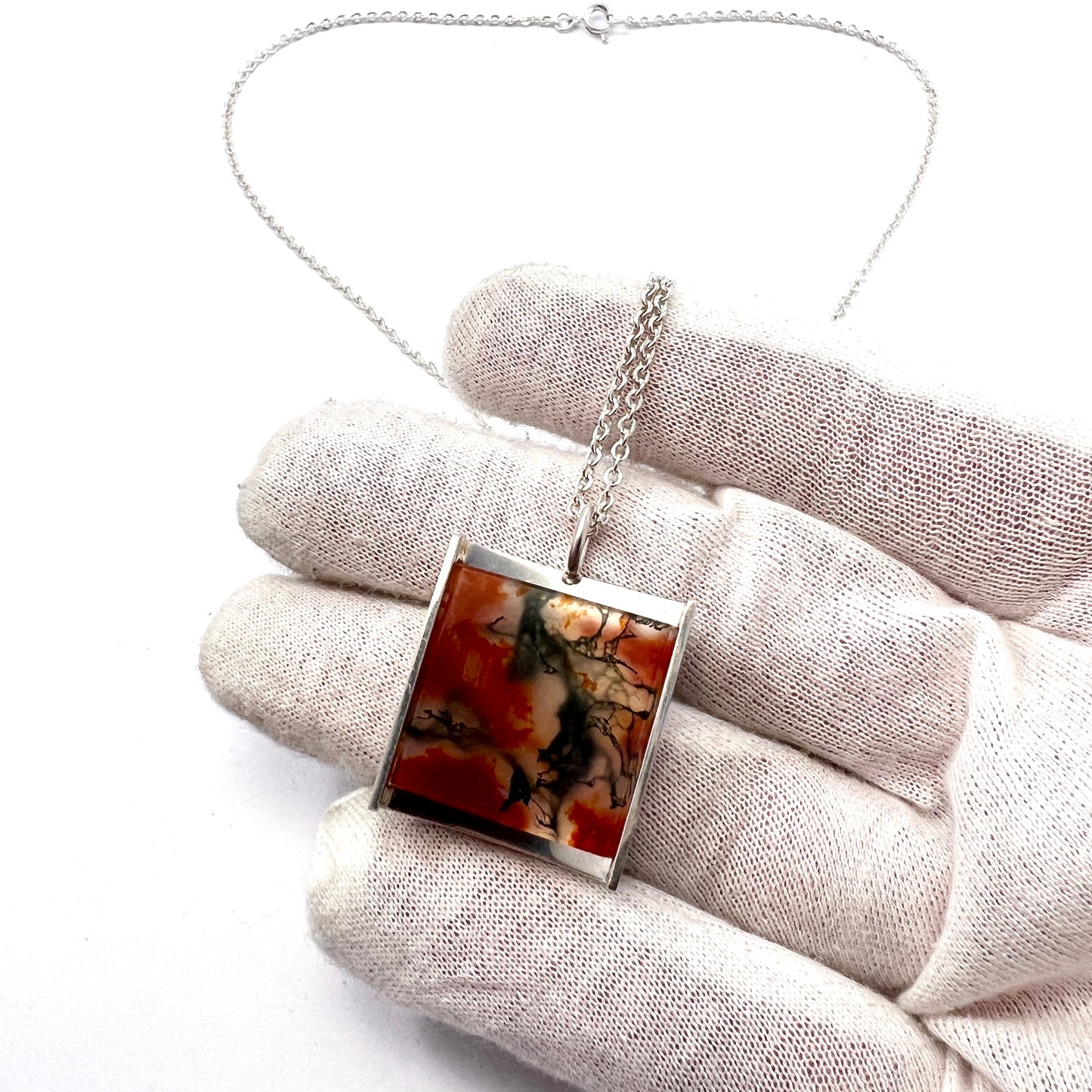 Elis Kauppi, Kupittaan Kulta Finland 1963. Solid Silver Moss Agate Pendant Necklace.