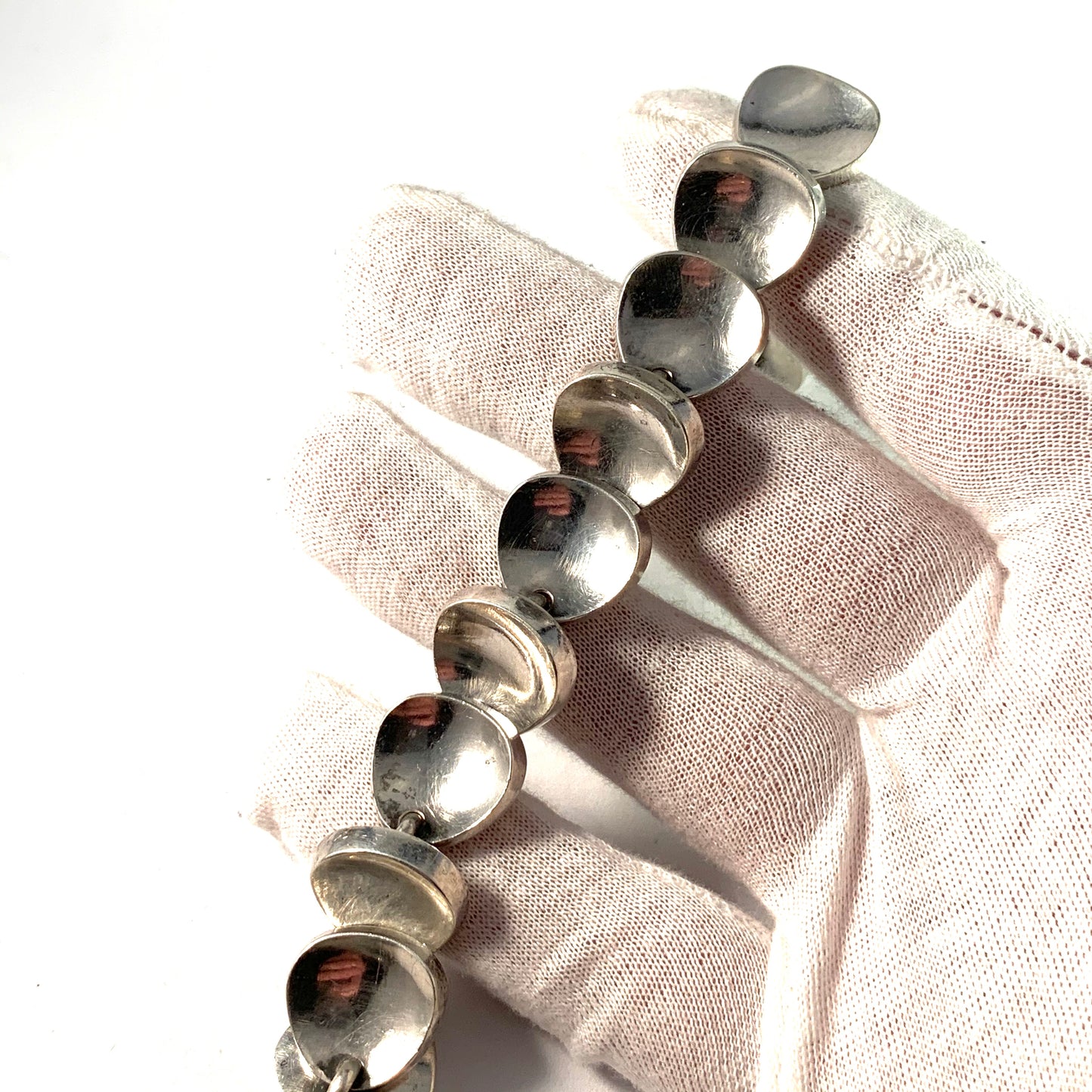 Bent Knudsen, Denmark Iconic Design 22 Massive 1960s Sterling Bracelet.