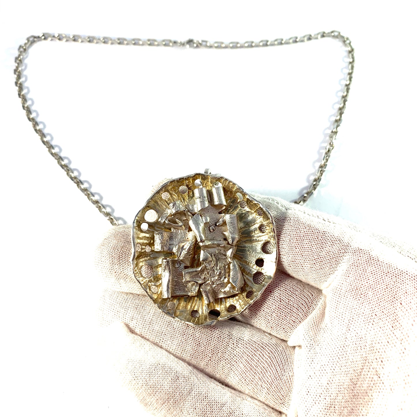 Claes E Giertta, Stockholm 1971 Massive Sterling Silver Pendant Necklace. Signed