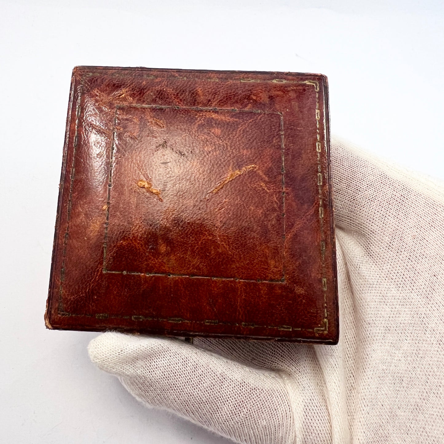 Antique Edwardian Edwards Crown Place Harrogate Brooch Box.