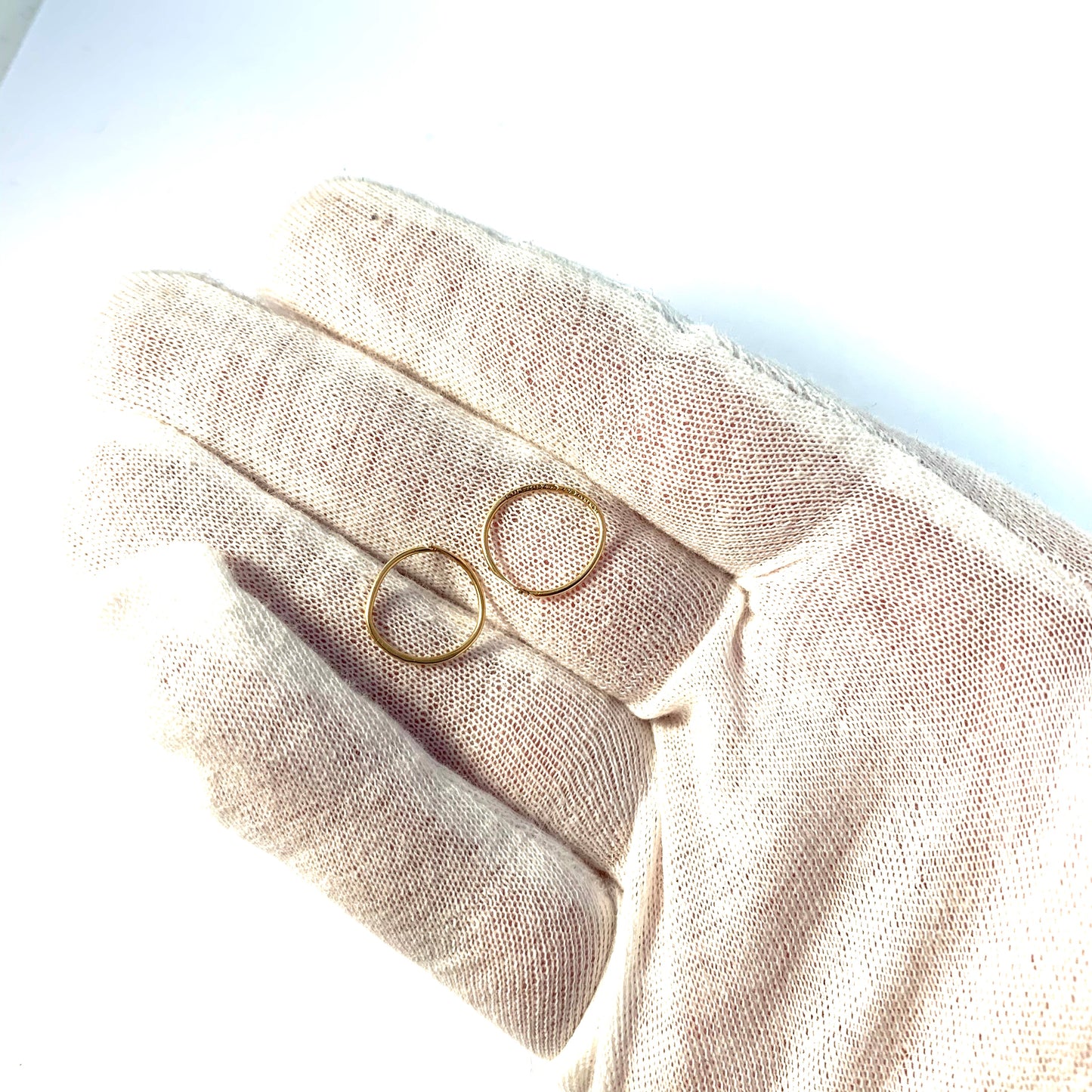 Ceson, Sweden 1957 Mid Century 18k Gold Earrings.