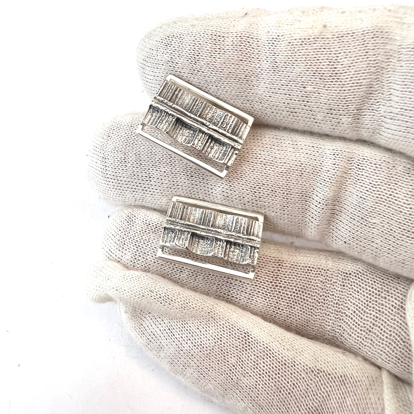 Salovaara, Finland 1979. Vintage Modernist Sterling Silver Cufflinks.