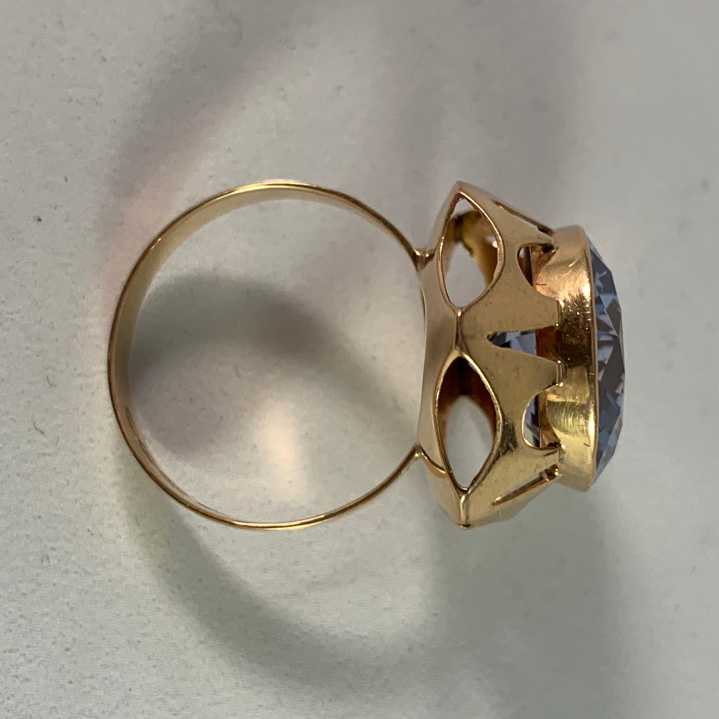 Kaarlo J. Männistö, Finland 1965 Bold 14k Gold Ice Blue Spinel Ring