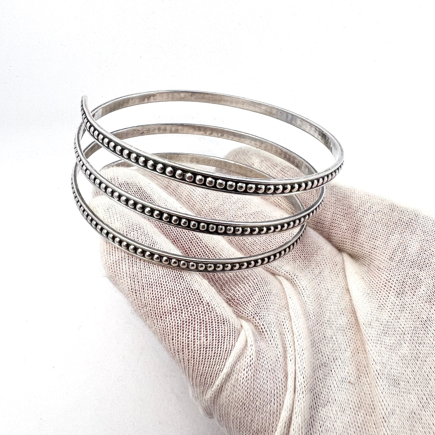 Wahlberg, Sweden 1952. Vintage Mid Century Sterling Silver Arm Bracelet.