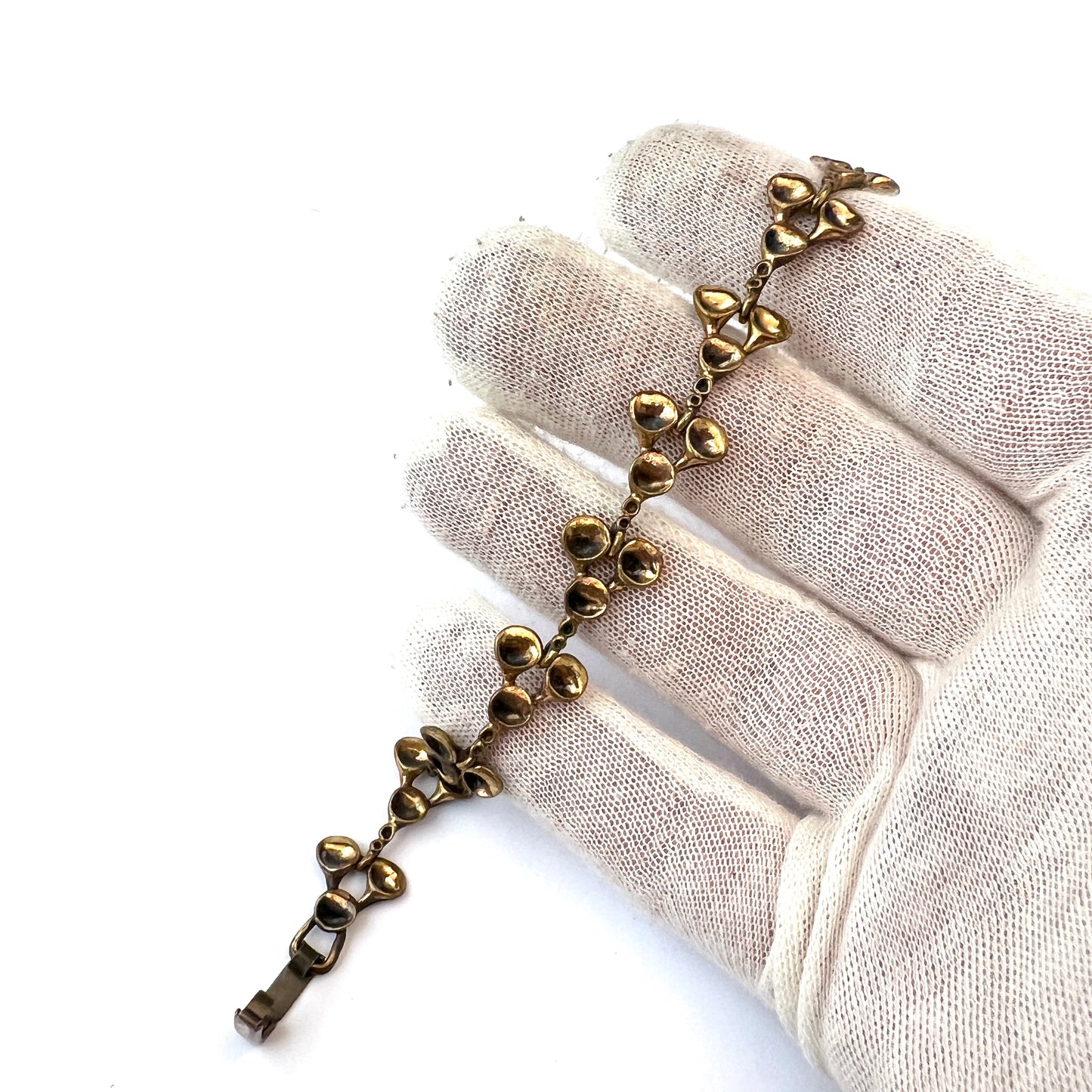 Hannu Ikonen フィンランド 1970年代 トナカイ モス デザイン ブロンズ ブレスレット。