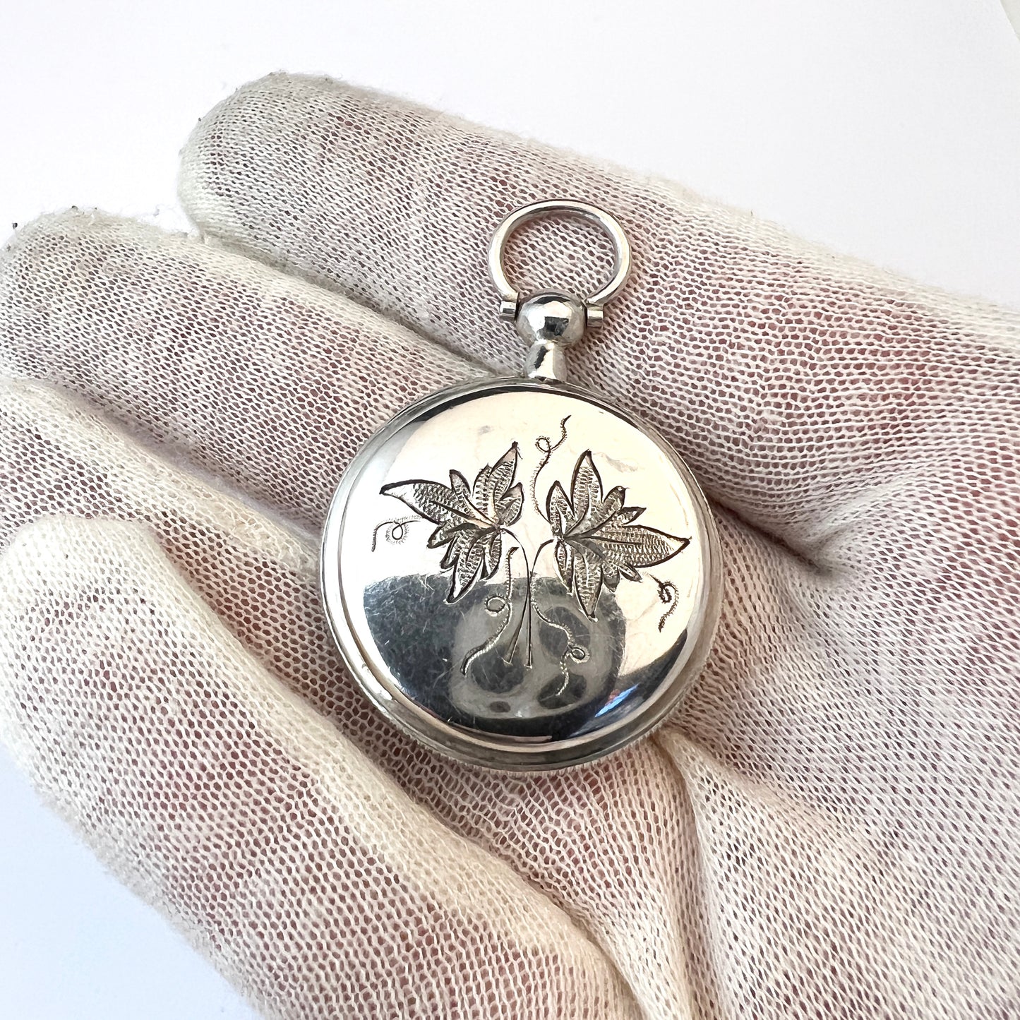 L Larsson, Sweden 1876. Antique Victorian Solid Silver Vinaigrette Locket Pendant.