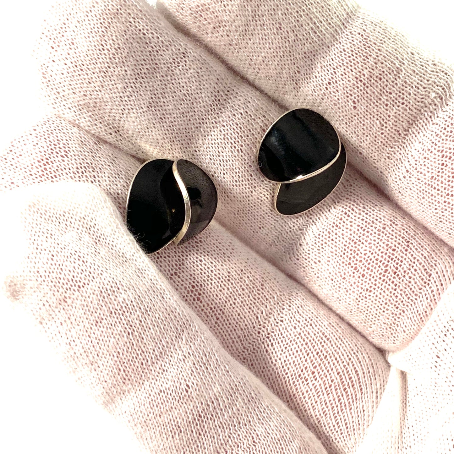 Ivar T Holth, Norway. Vintage Sterling Silver Black Enamel Clip-on Earrings.