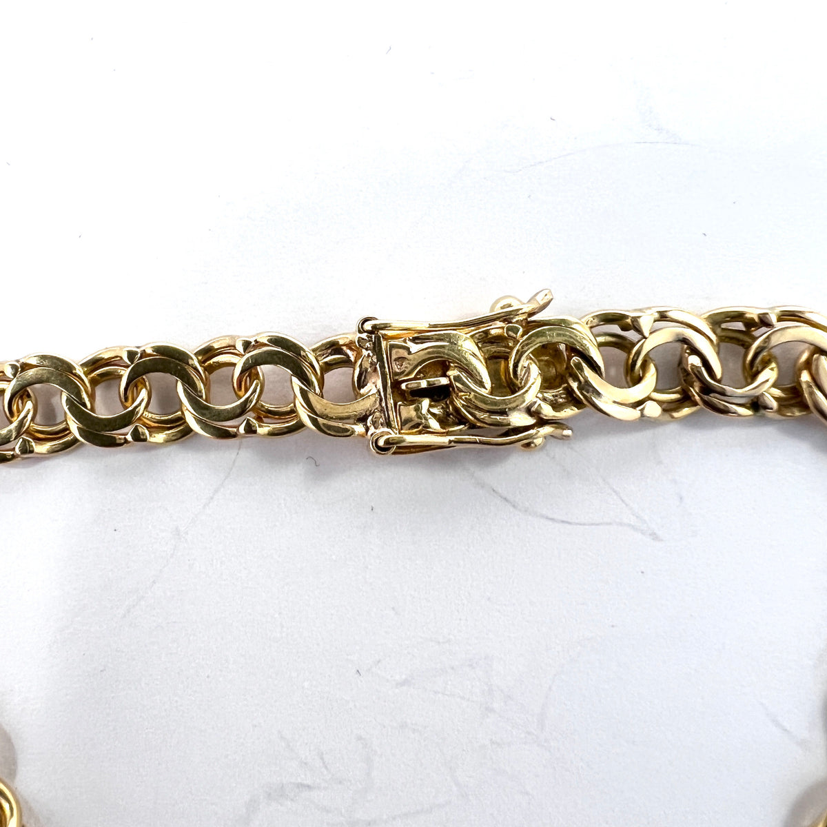 Atelje Nygren & Hansson, Sweden 1962. Vintage 18k Gold Bismarck Bracelet. 11.1gram