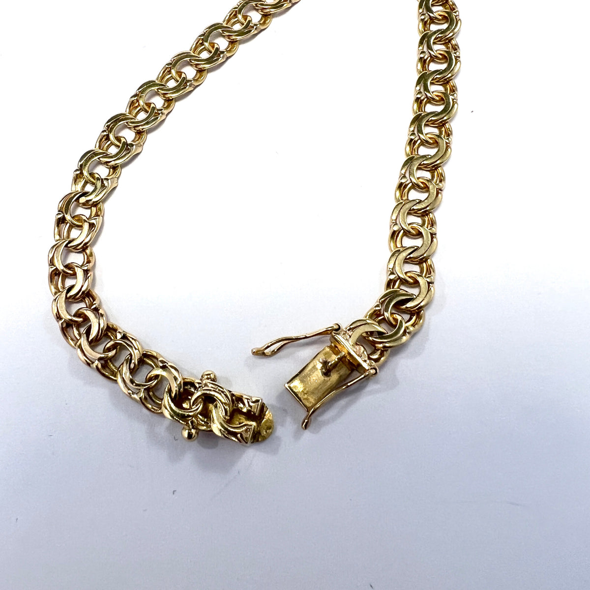 Atelje Nygren & Hansson, Sweden 1962. Vintage 18k Gold Bismarck Bracelet. 11.1gram