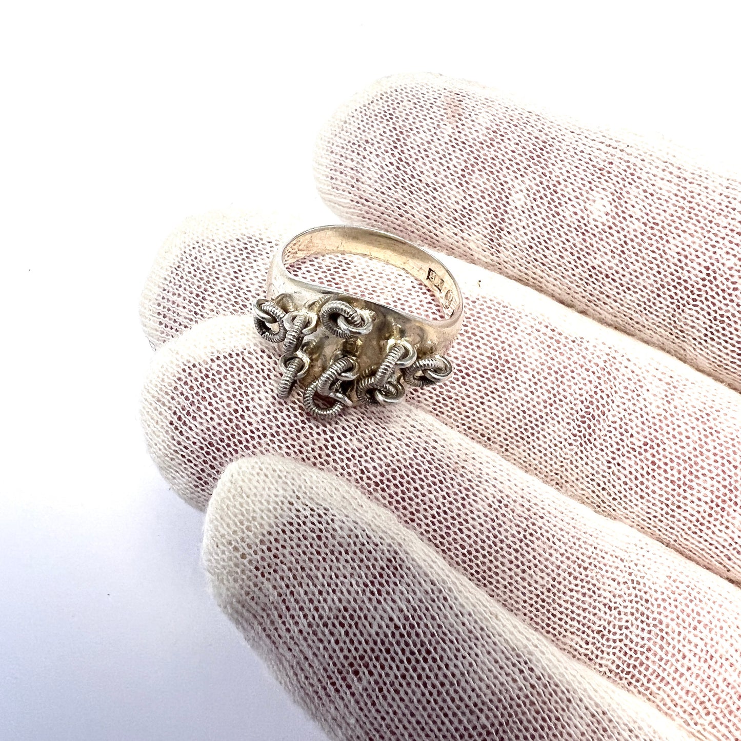 Maker CA, Sweden 1901. Antique Solid Silver Traditional Ring.