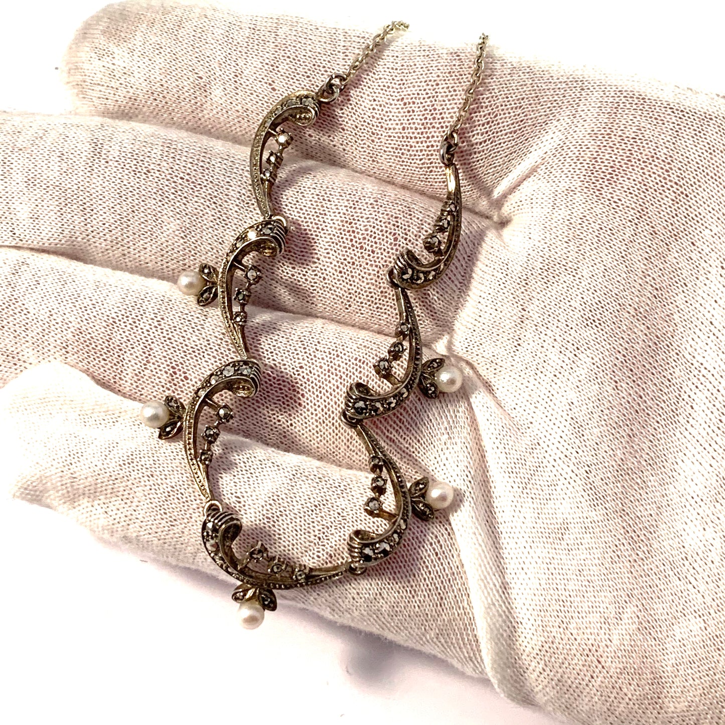 Mid Century 1940-50s Solid 830 Silver Marcasite Cultured Pearl Necklace.