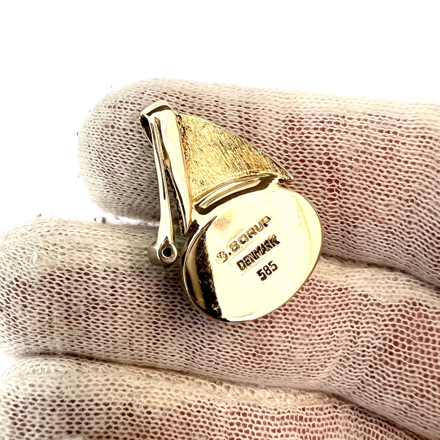 Søren Borup, Denmark 1980s. Vintage 14k Gold Diamond Chrysoprase Pendant.