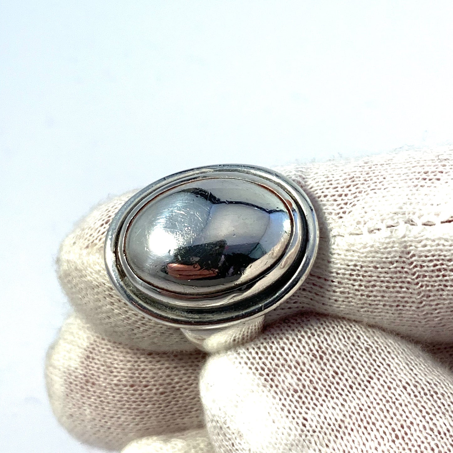 Georg Jensen, design 46a Harald Nielsen, Denmark. Mid Century Sterling Silver Ring. Boxed.