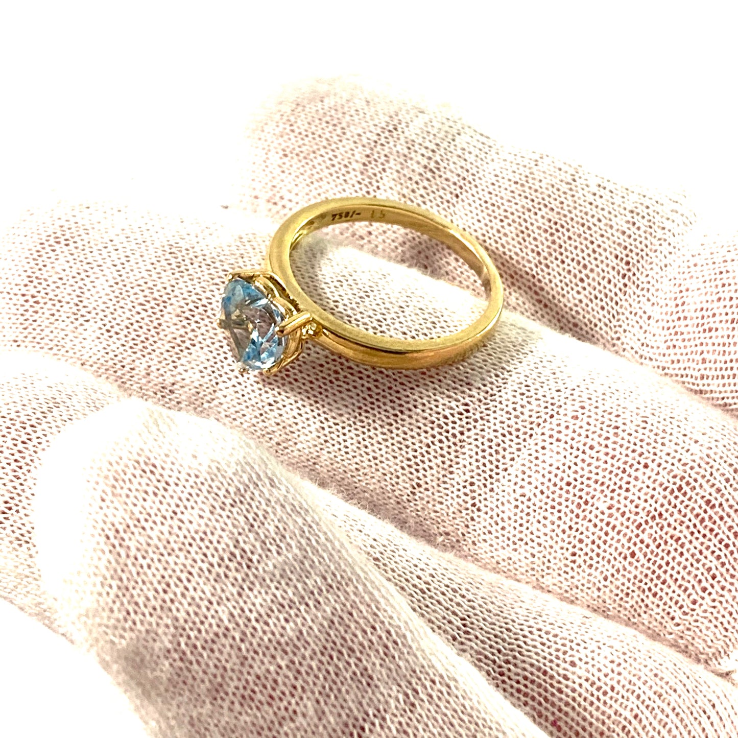 Vintage 18k Gold Heart Shaped Topaz I Love You Ring.