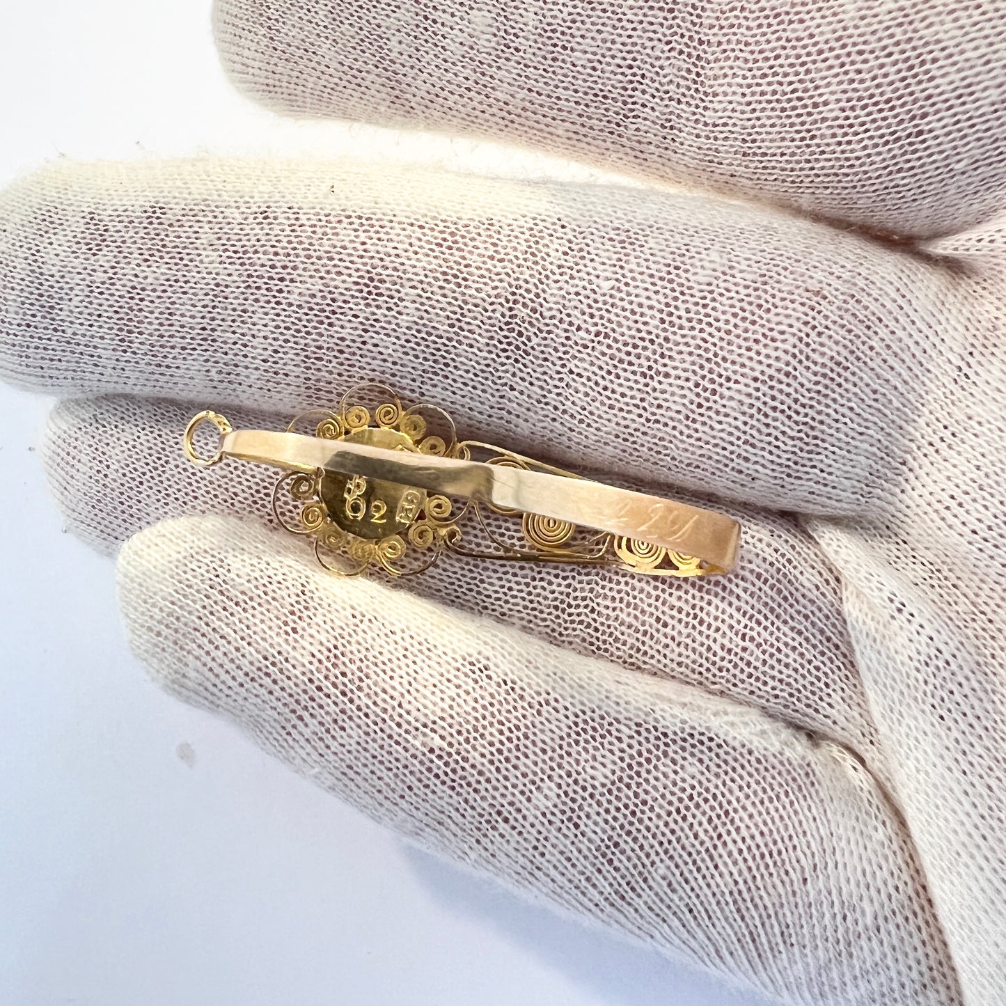 C Zetterström, Sweden year 1796. Antique Georgian 18k Gold Large Single Earring.