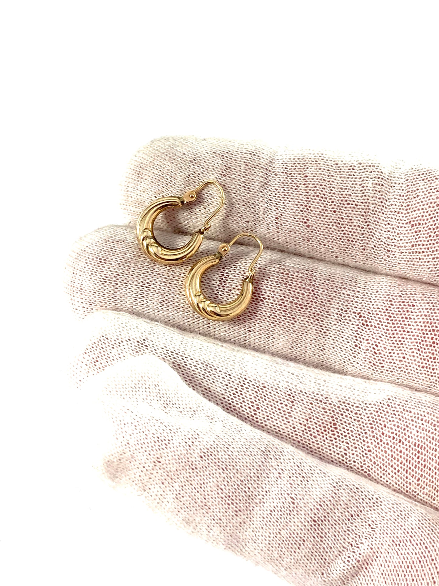 Vintage Mid Century 14k Gold Hollow Earrings. Possibly Austria.