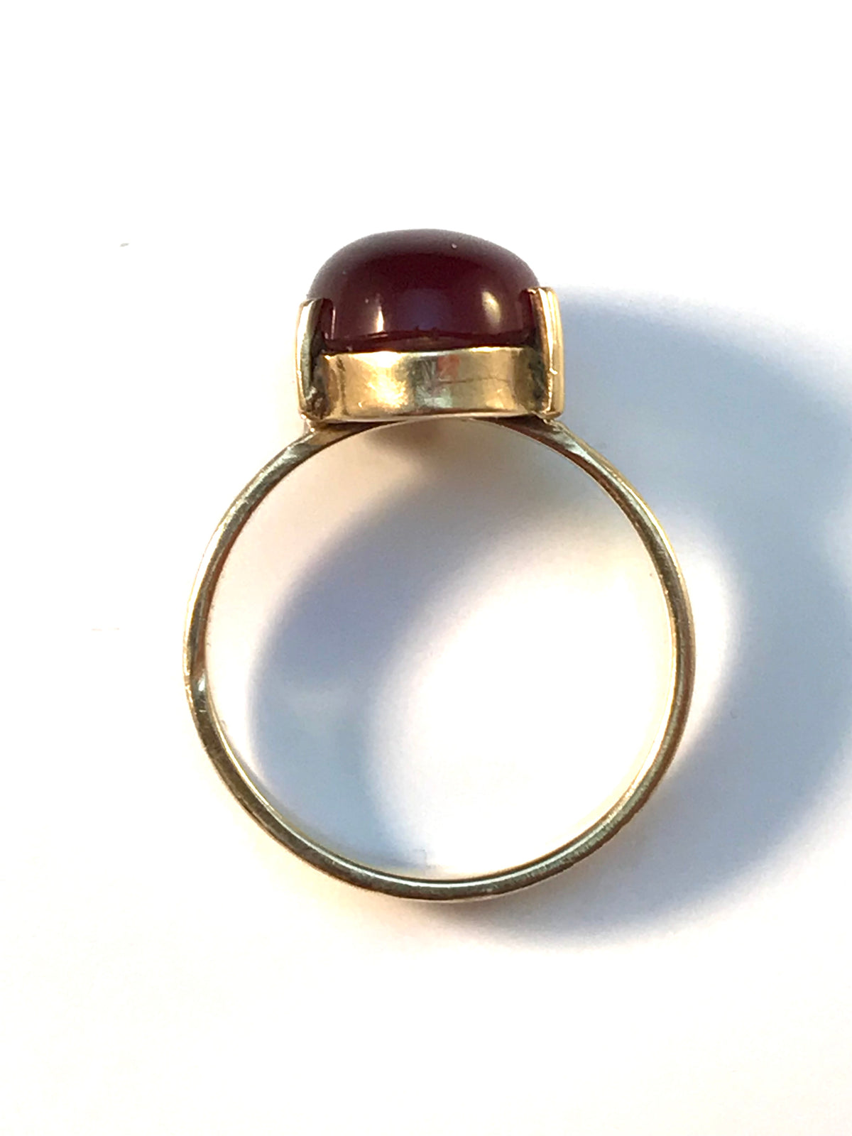 Vintage 1960s 18k Gold Red Hardstone Ring.