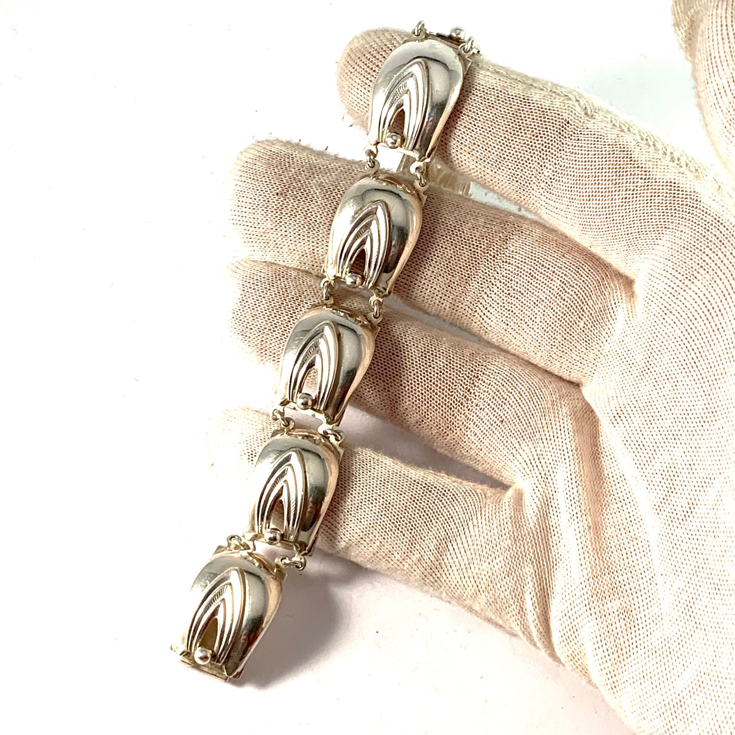 Pinco, Stockholm 1959. Vintage Mid Century Modern Sterling Silver Bracelet.