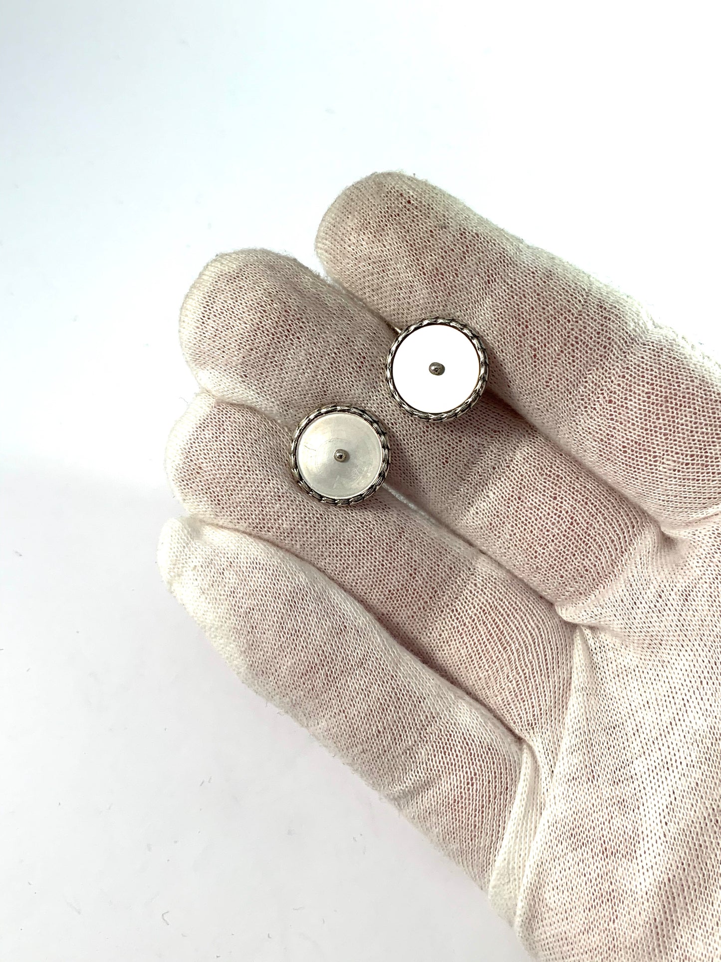 Tillander, Finland 1956 Mid Century Solid Silver Mother of Pearl Cufflinks.