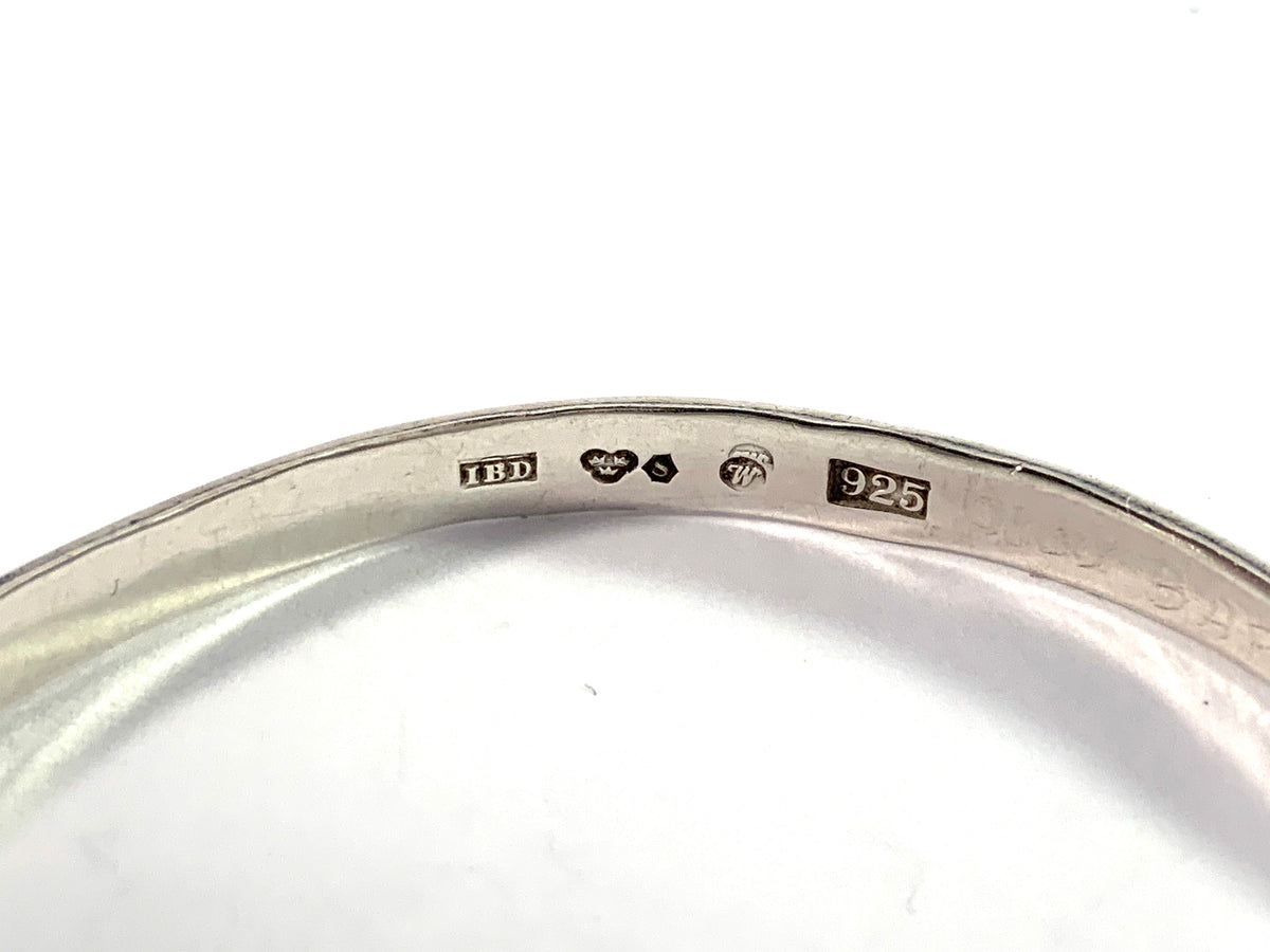 Olof Barve, Ibe Dahlquist, Sweden. Vintage Sterling Silver Bangle Bracelet. Signed