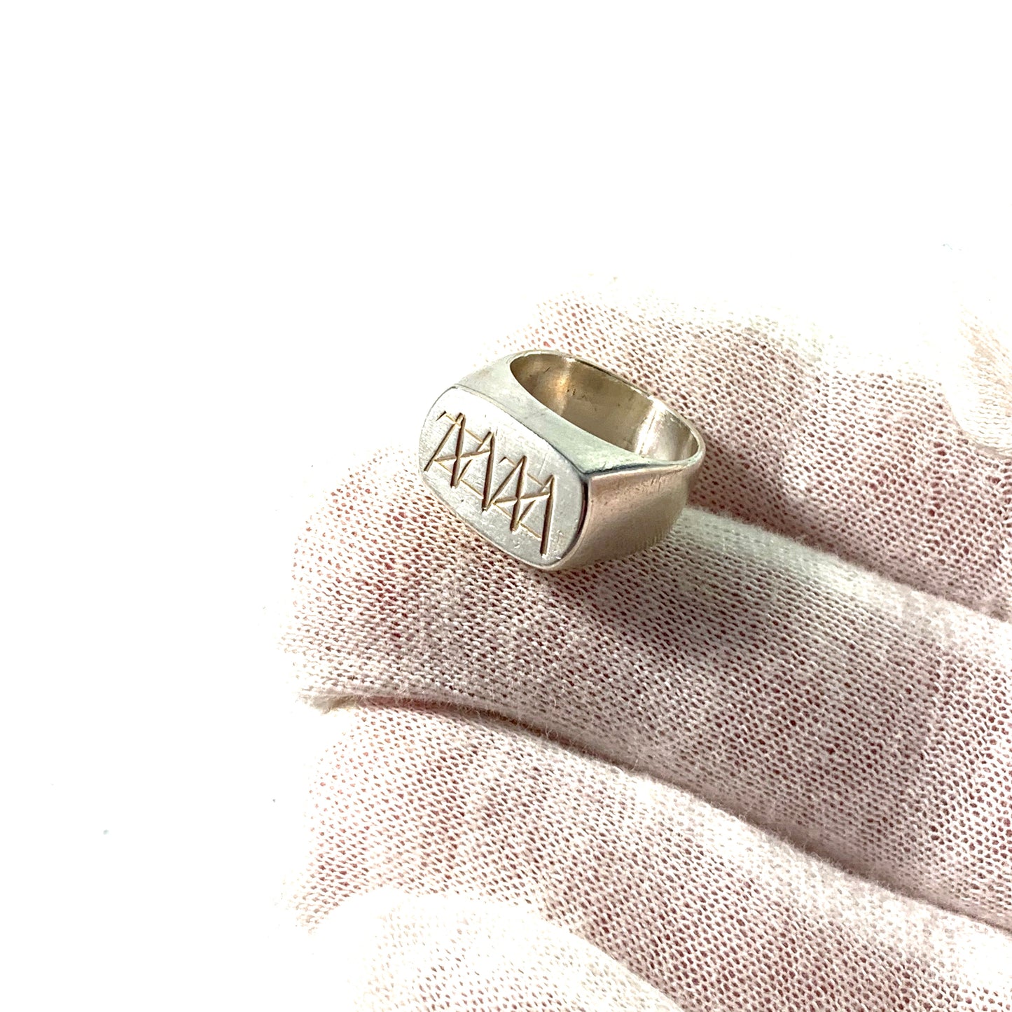 Sandin & Sons, Gothenburg 1957 Mid Century Modern Sterling Silver Ring.