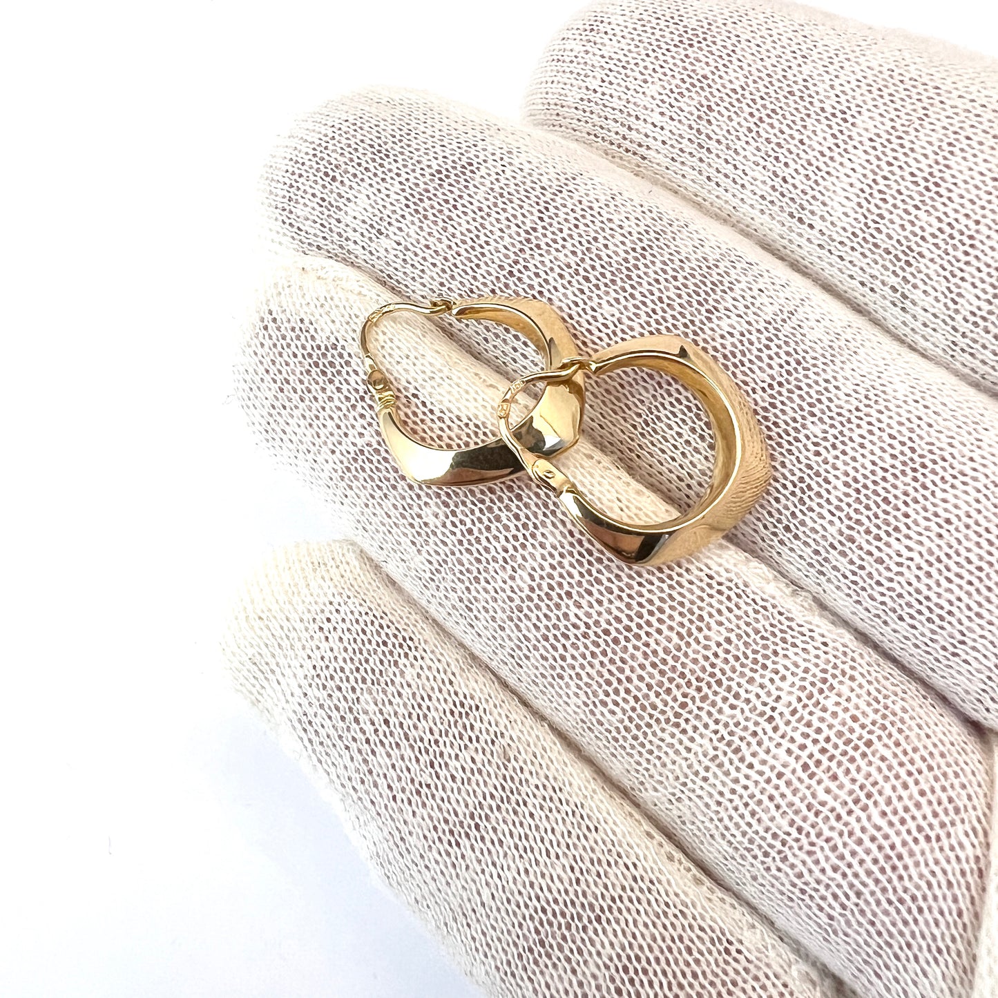 Sweden 1970-80s. Vintage 18k Gold Earrings.