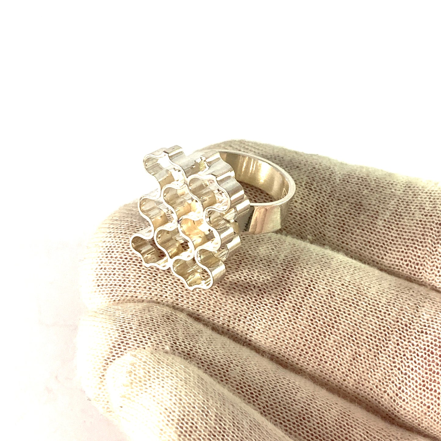 Elis Kauppi, Kupittaan Kulta Finland 1960s. Vintage Sterling Silver Ring.