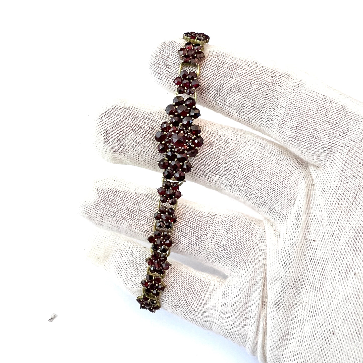 Early 1900s Bohemian Garnet Yellow Metal Bracelet.