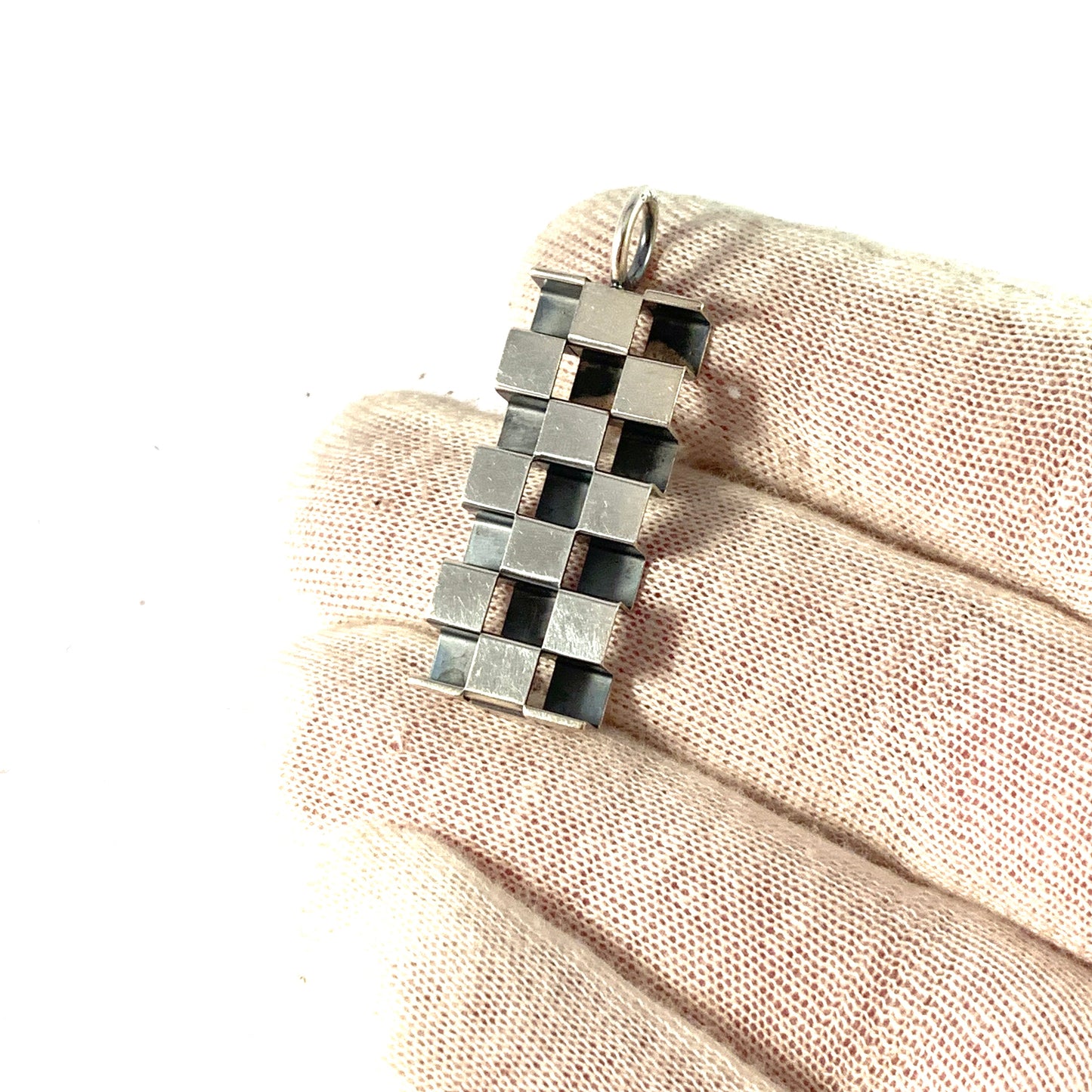 Elis Kauppi, Kupittaan Kulta Finland 1950-60s Mid Century Modern Sterling Silver Pendant.