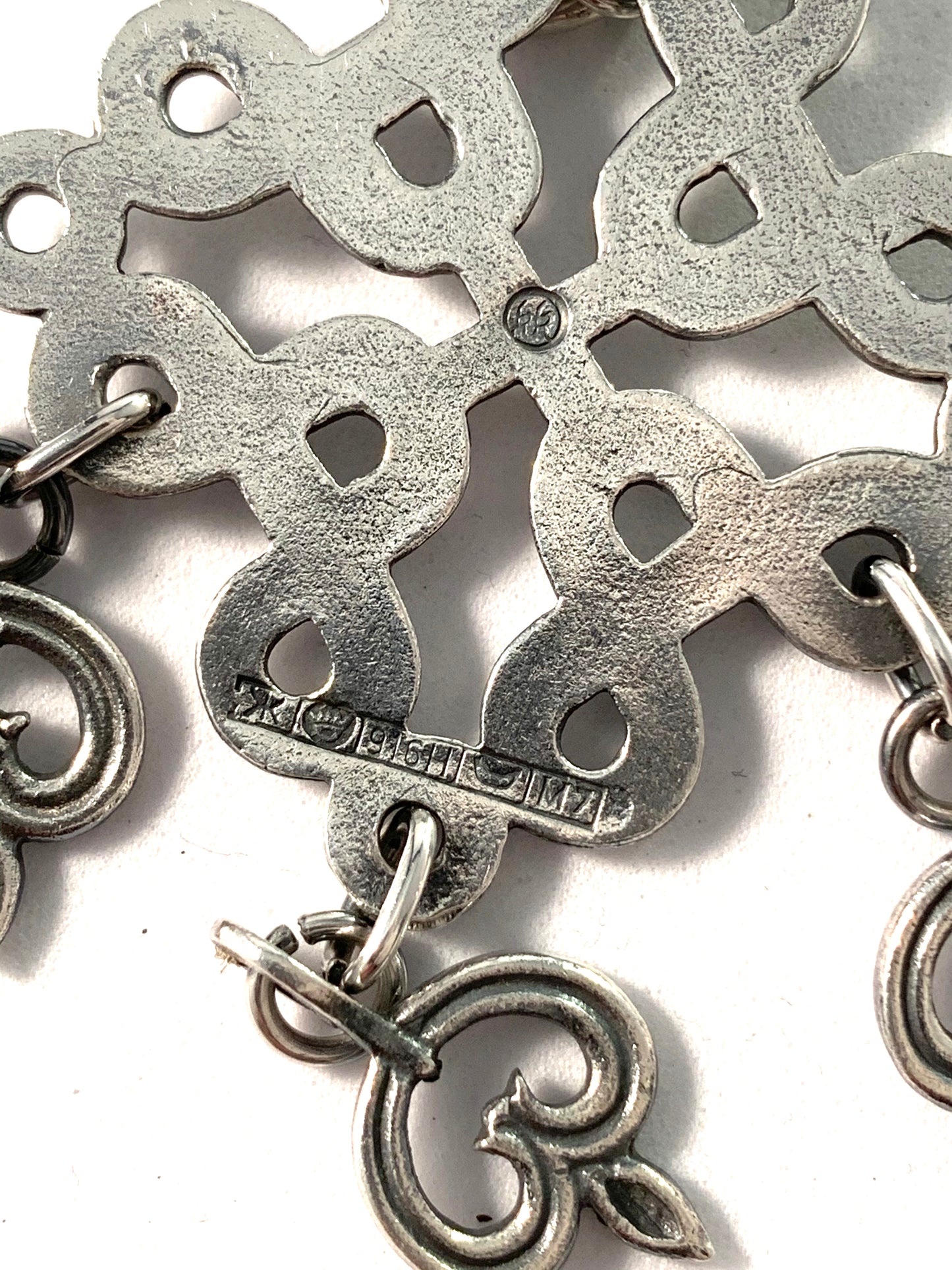 Kalevala Koru, Finland 1965 Vintage Sterling Silver Pendant Necklace.