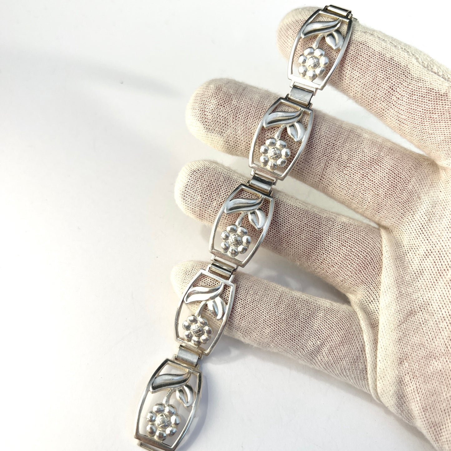 Denmark 1950s. Solid 830 Silver Floral Bracelet.