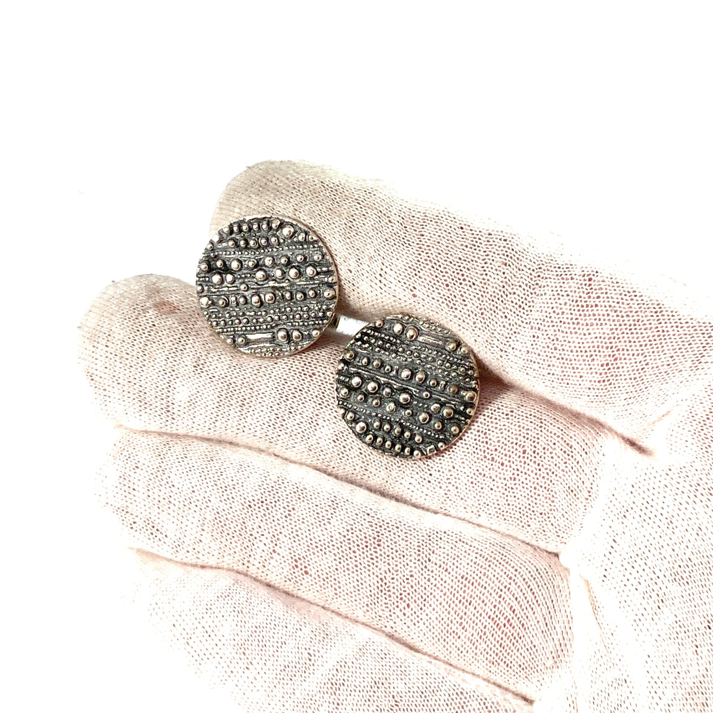 Jorma Laine for Kultateollisus, Finland 1972 Solid Silver Large Pair of Cufflinks