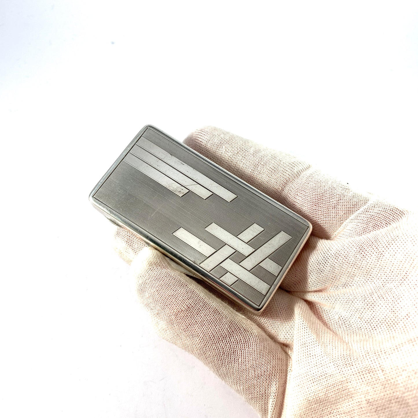 メーカー SW、オーストリア、1920 ~ 30 年代。アールデコ 900 シルバー コンパクト。