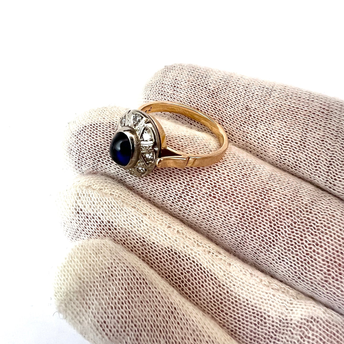 Vintage c 1950s. Mid-century 12k Gold Diamond Sapphire Ring.