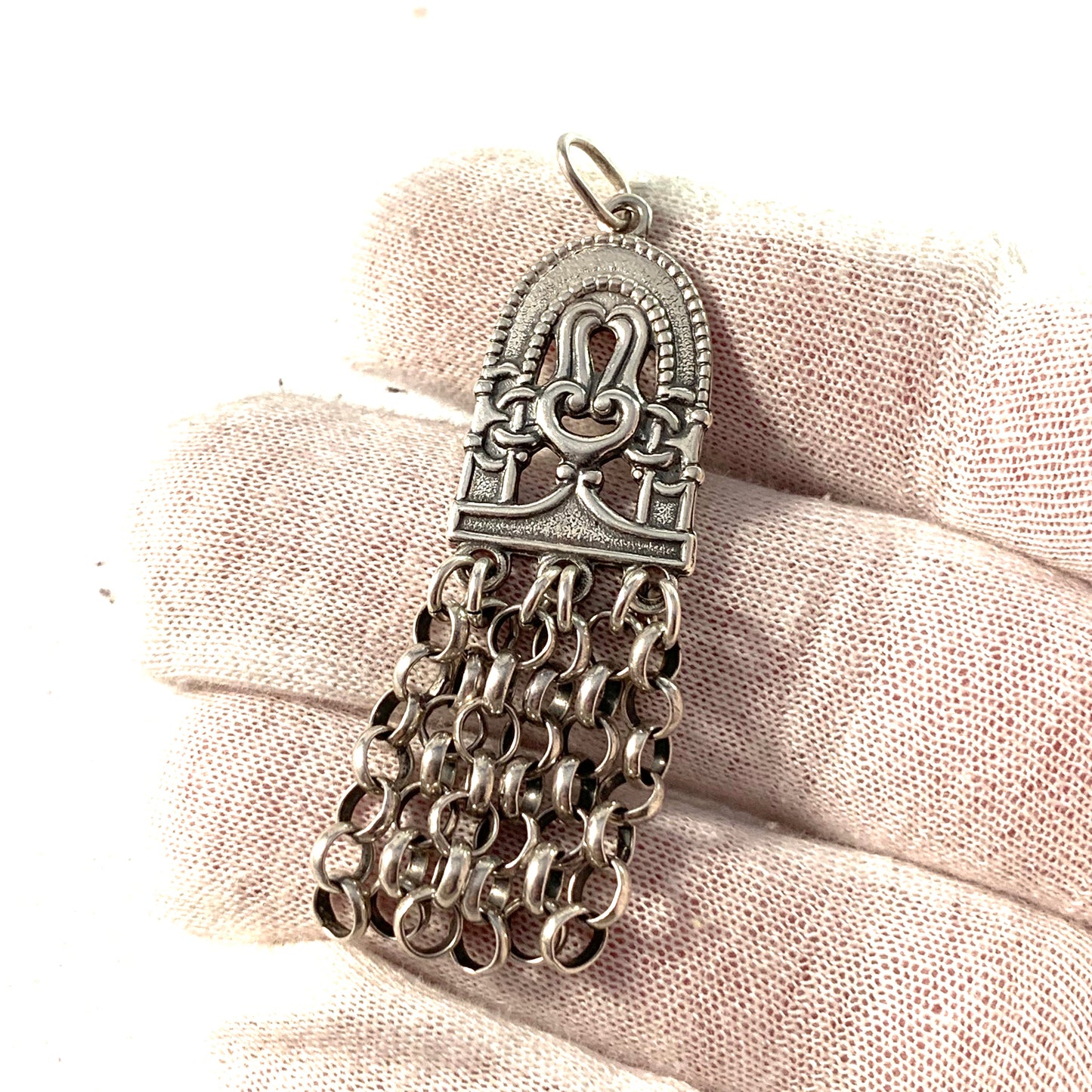 Kalevala Koru, Finland. Vintage Sterling Silver Pendant.