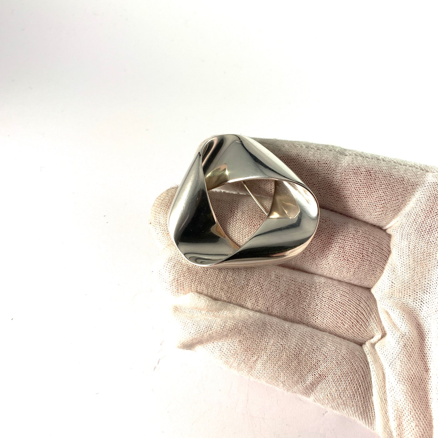 Hans Hansen for Georg Jensen, Denmark Vintage Sterling Silver Brooch.