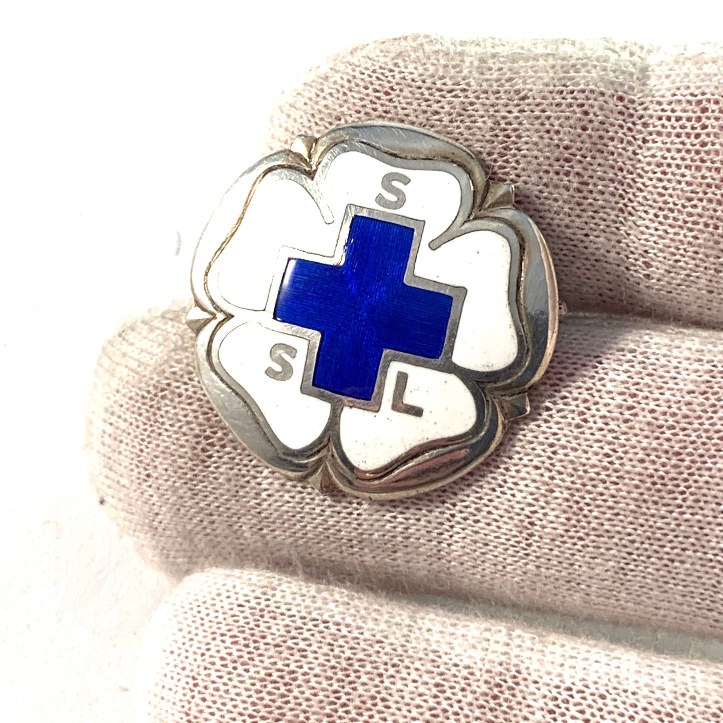Hopeateos Oy, Finland 1947 Silver Enamel Nurse Badge Brooch.