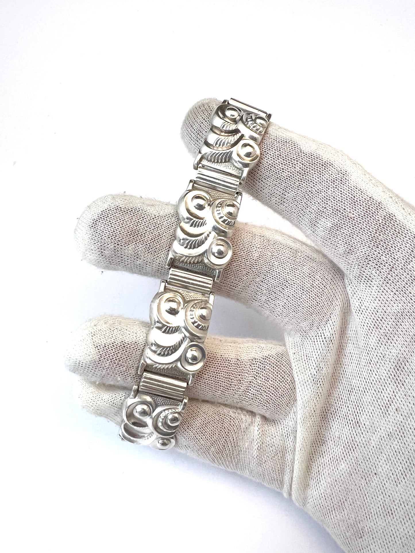 デイヴィッド・アンダーセン、ノルウェー、1940~50年代。830 シルバーのブレスレット。