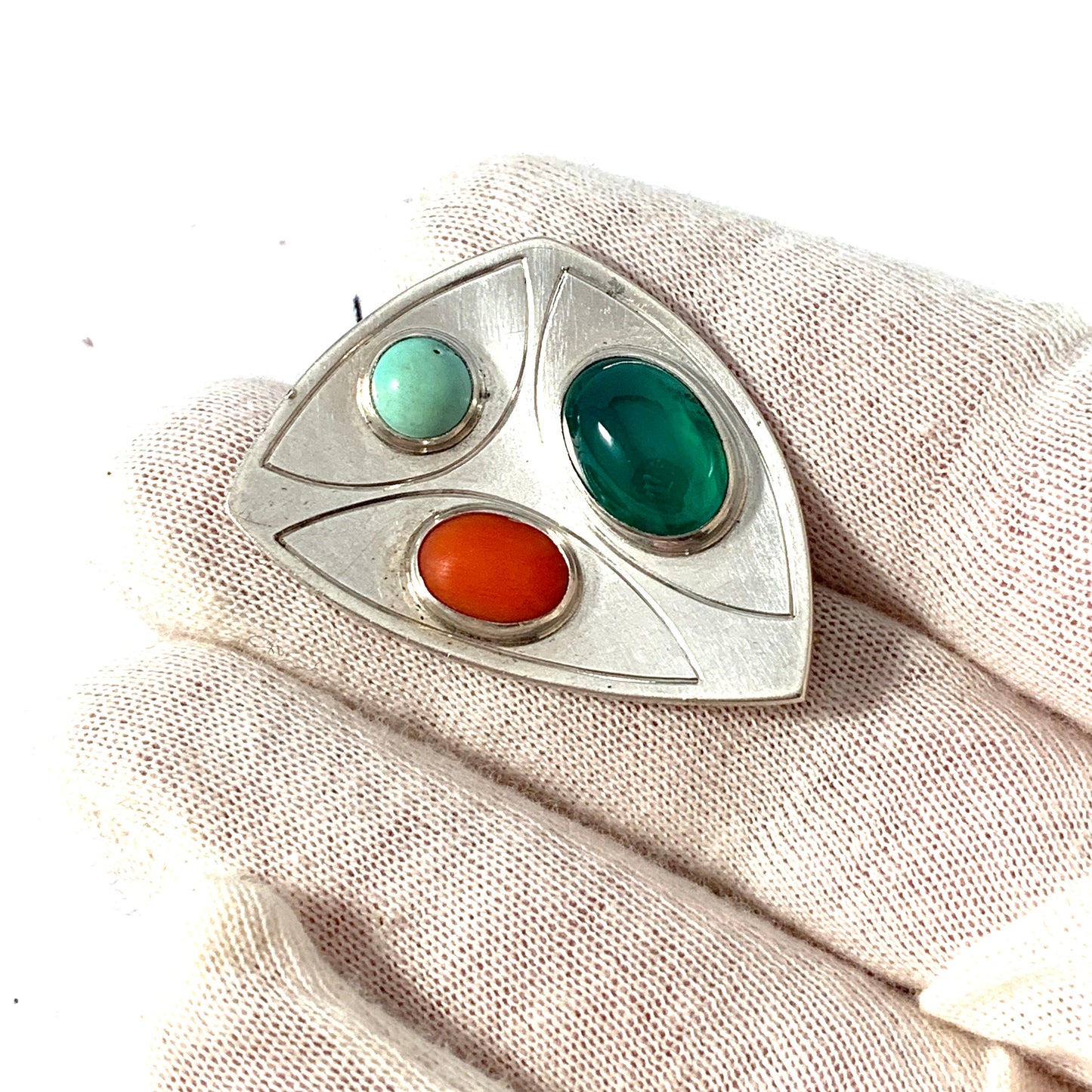 Michelsen, Stockholm 1957. Mid Century Modern Sterling Silver Chrysoprase Turquoise Coral Brooch.