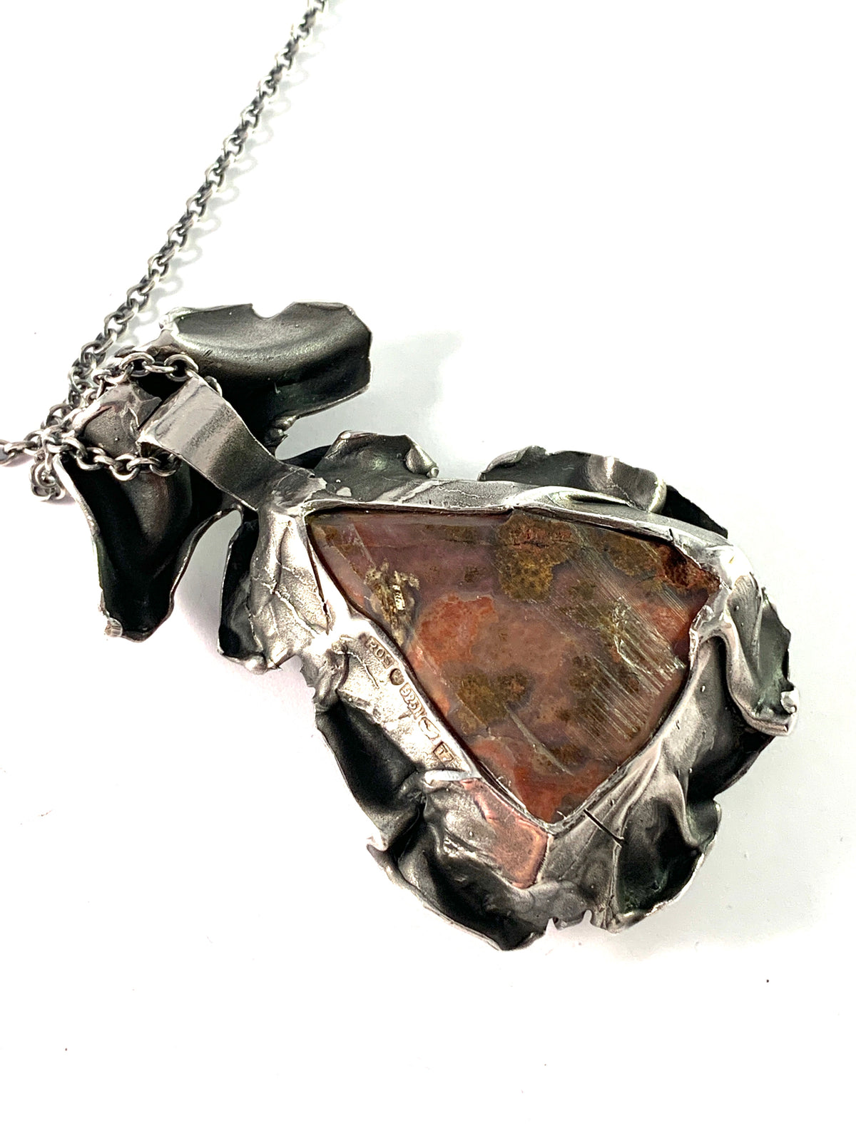 Reino Olavi Saastamoinen, Finland 1972. Massive Brutalist Sterling Silver Amethyst Pendant Necklace.