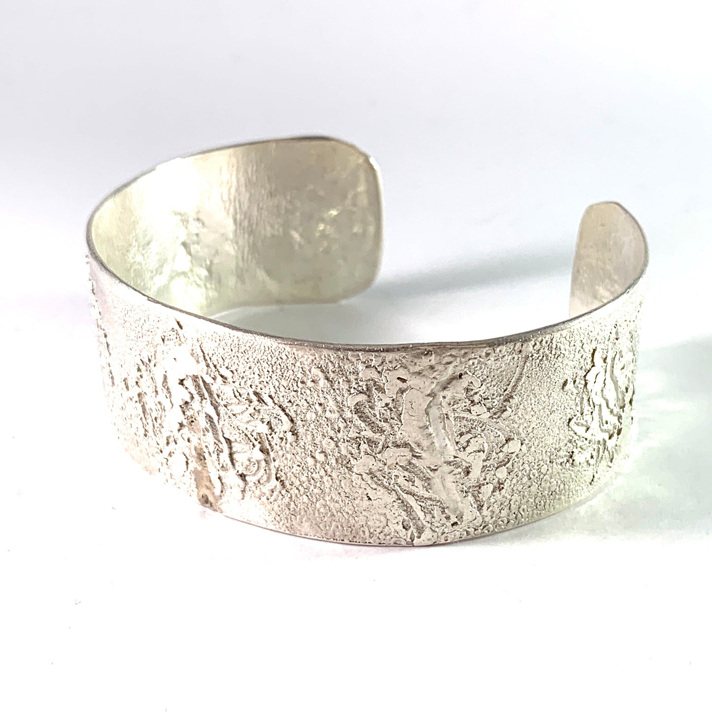 Robbert, Sweden year 1969 Modernist Sterling Silver Cuff Bracelet.