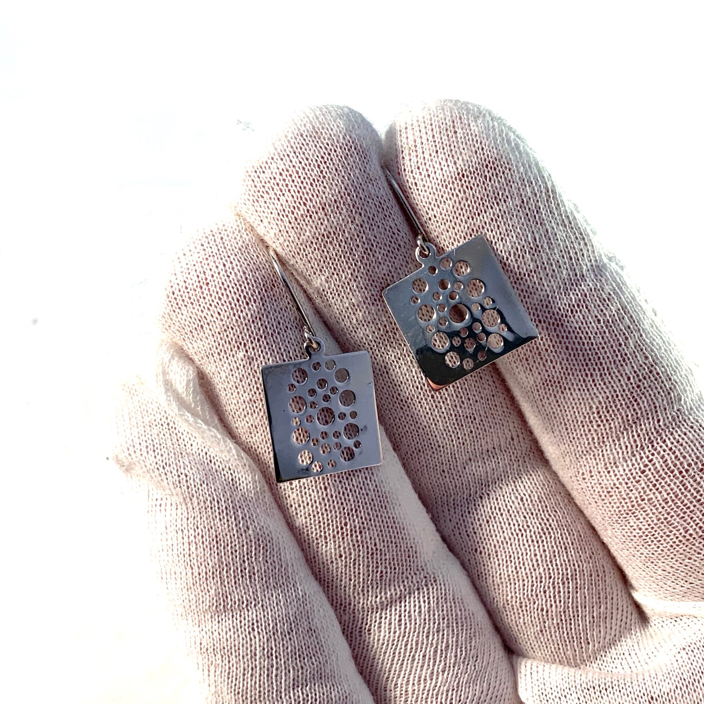Kultakeskus, Finland. Design Liisa Vitali, Sterling Silver Earrings