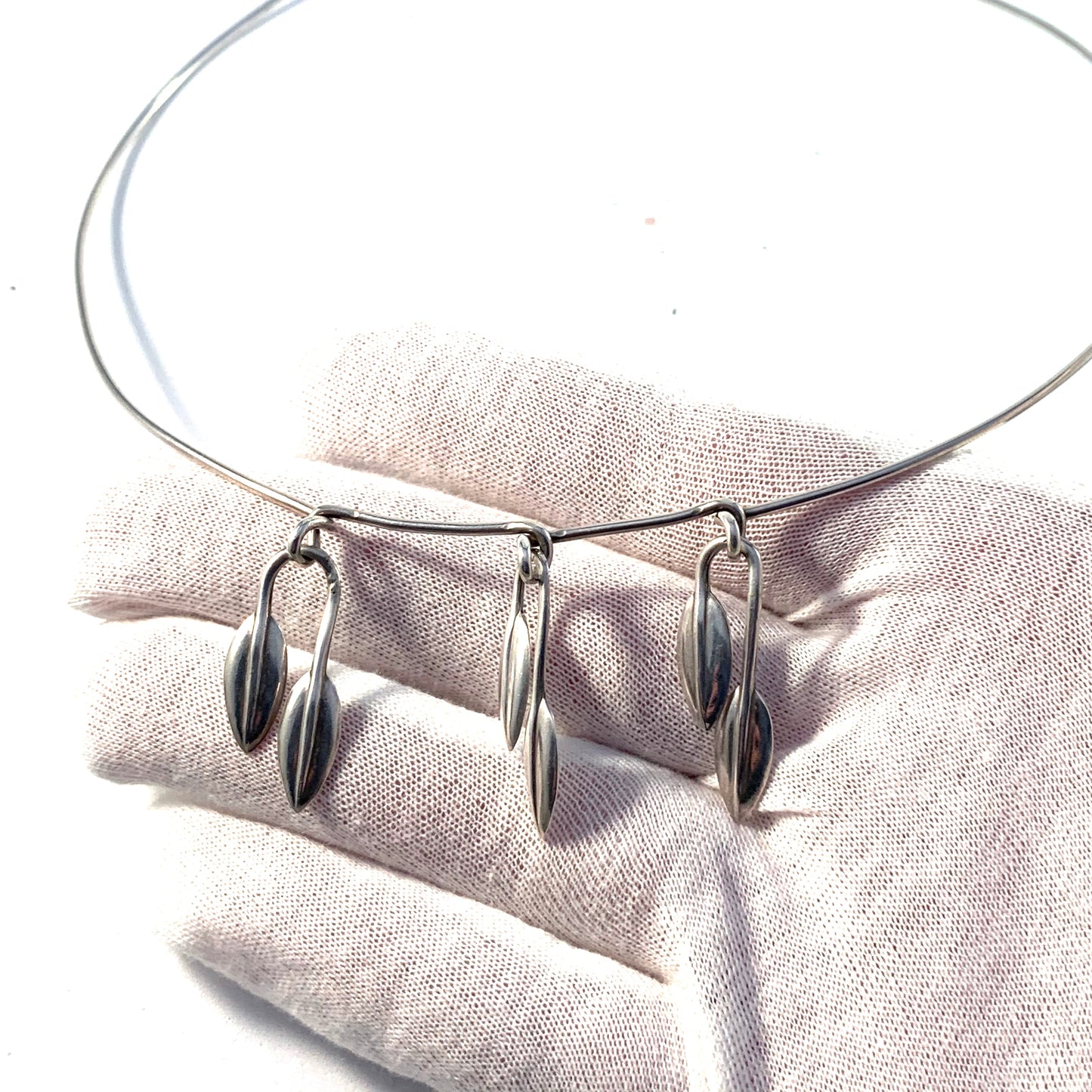 Engelbert, Sweden 1955 Sterling Silver Choker Necklace.