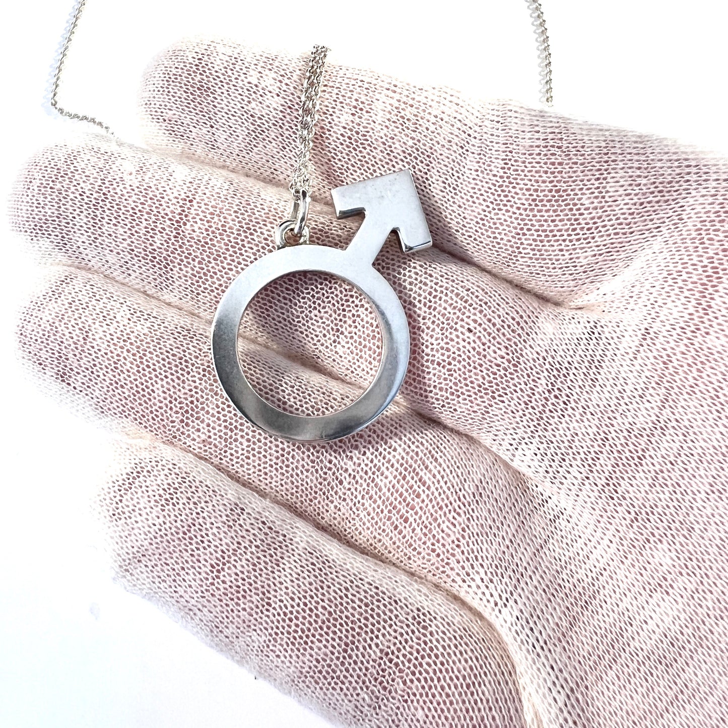 Sporrong Sweden 1974. Vintage Solid Silver Mars Symbol Pendant Necklace.