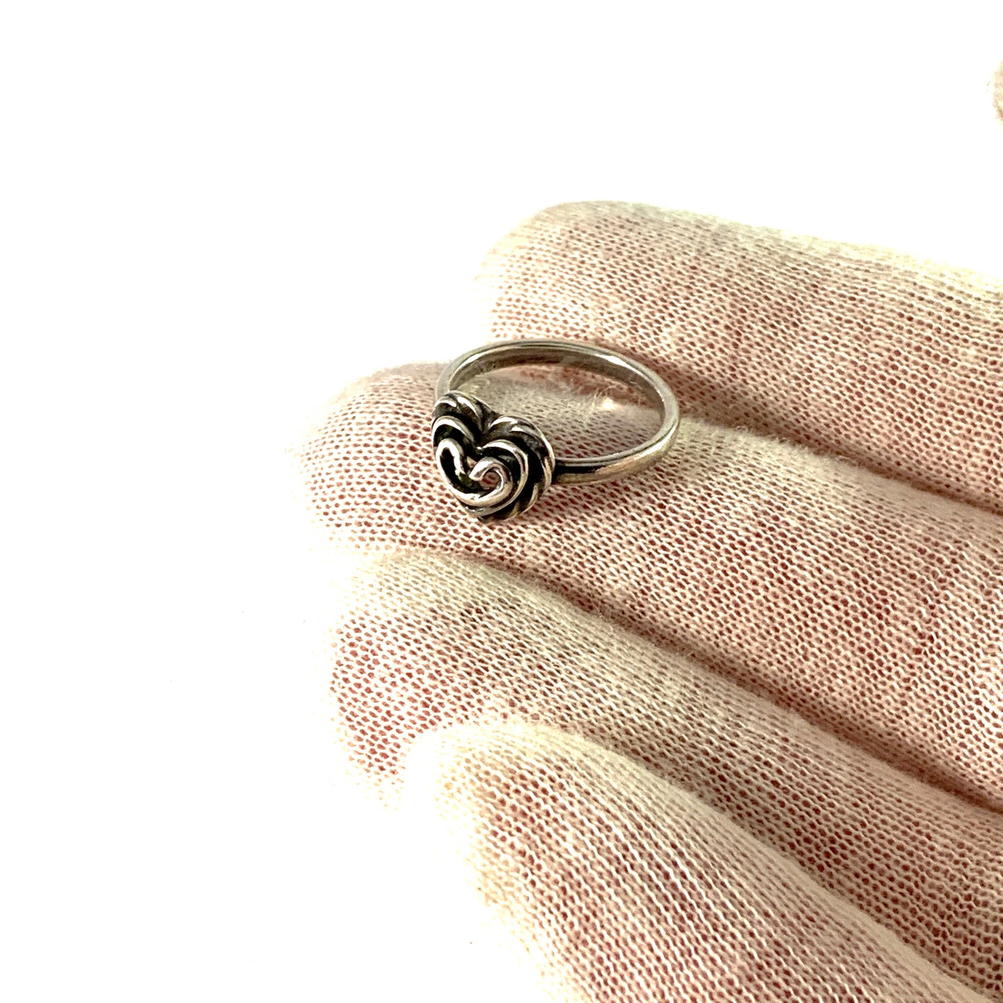 Kalevala Koru, Finland. Vintage Sterling Silver Heart Love Ring.