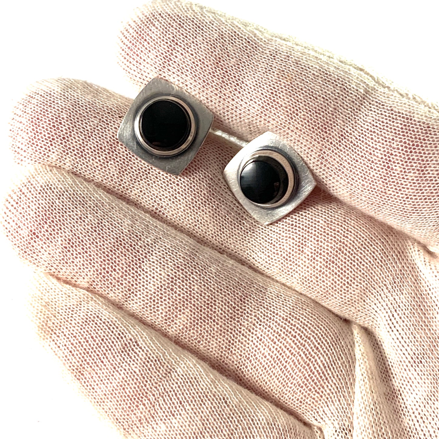 Elis Kauppi, Kupittaan Kulta Finland 1963 Solid Silver Onyx Cufflinks.