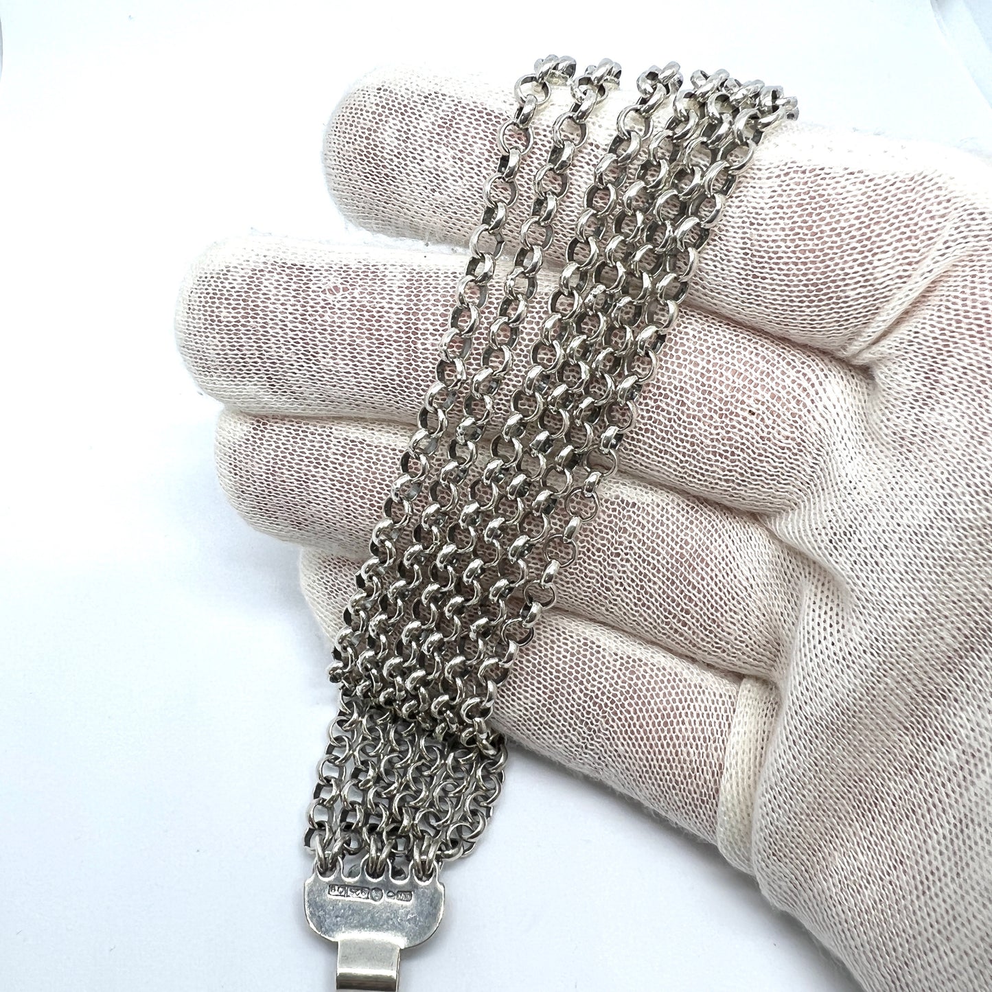 Kalevala Koru, Finland 1991. Vintage Sterling Silver Bracelet. Design: Paradise.