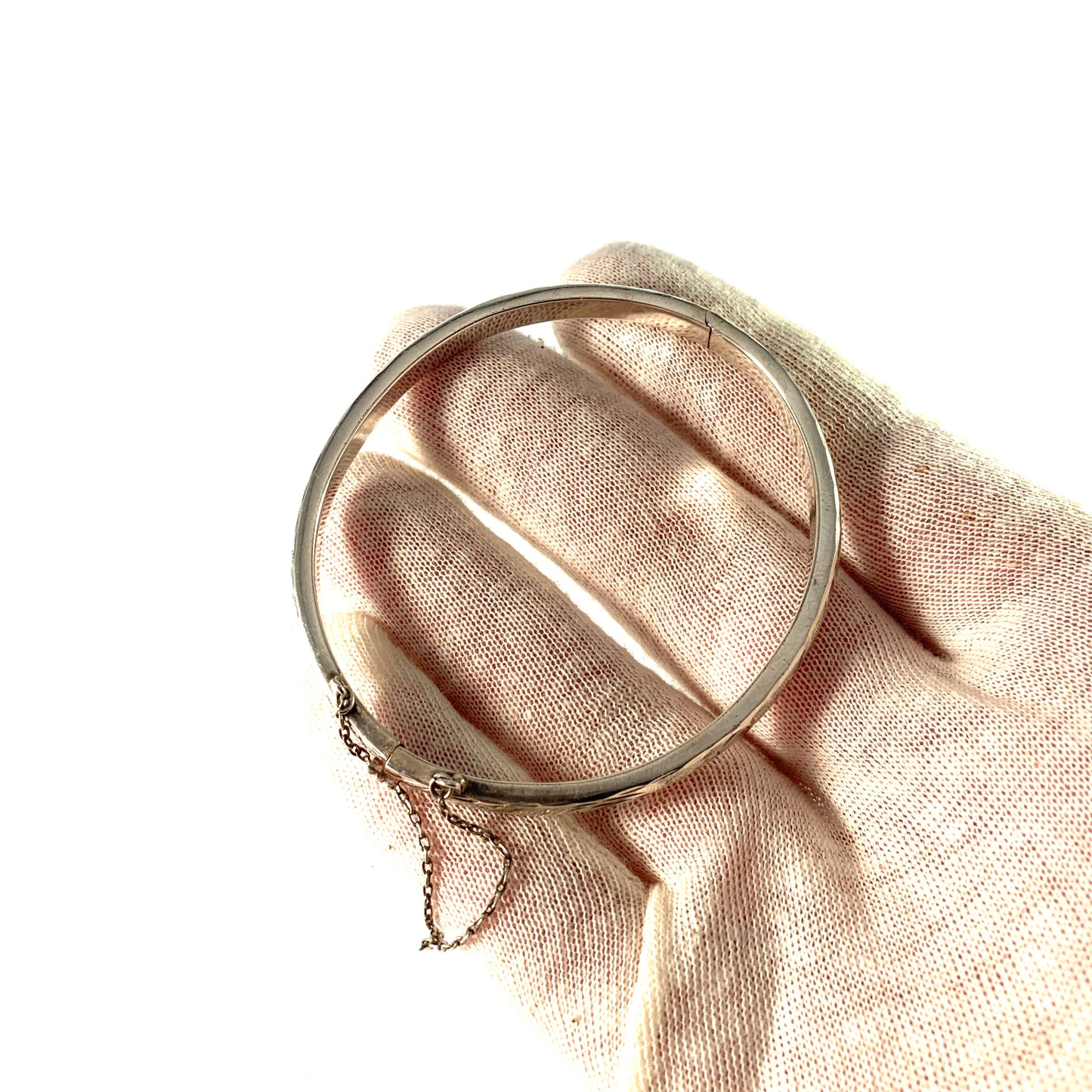 Mid Century Sterling Silver Open/Close Bangle Bracelet.